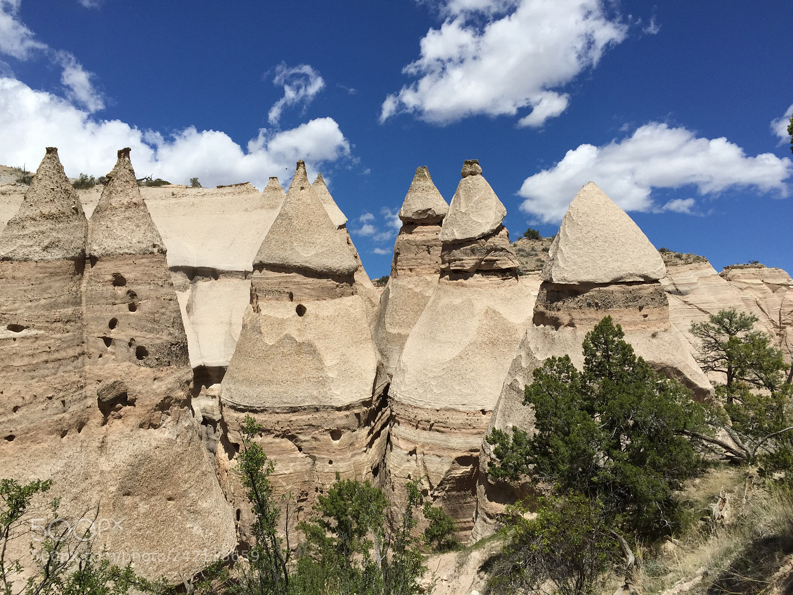 Apple iPhone 6 sample photo. Tent rocks national monument photography