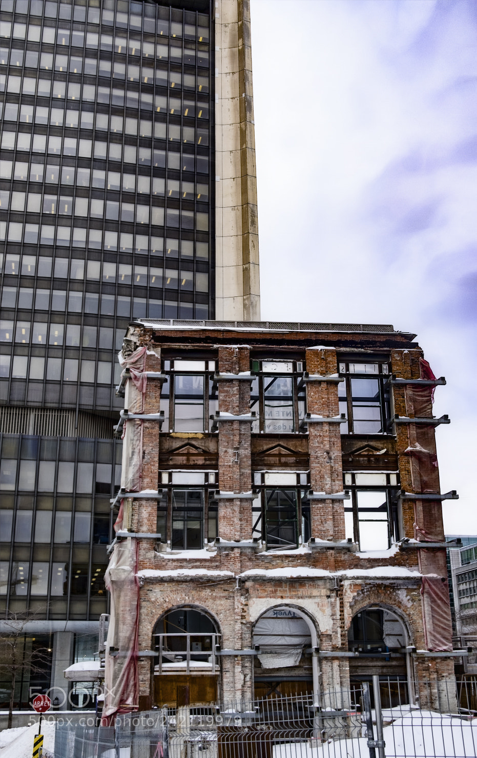 Fujifilm X-T1 sample photo. Facade and new photography