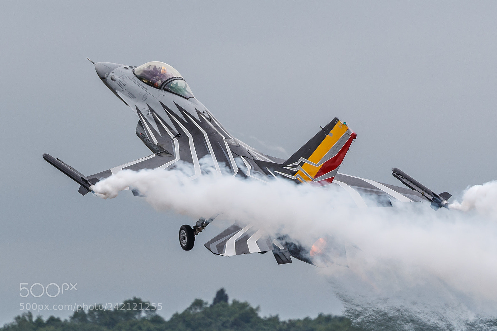Canon EOS-1D X Mark II sample photo. Belgian f16 photography