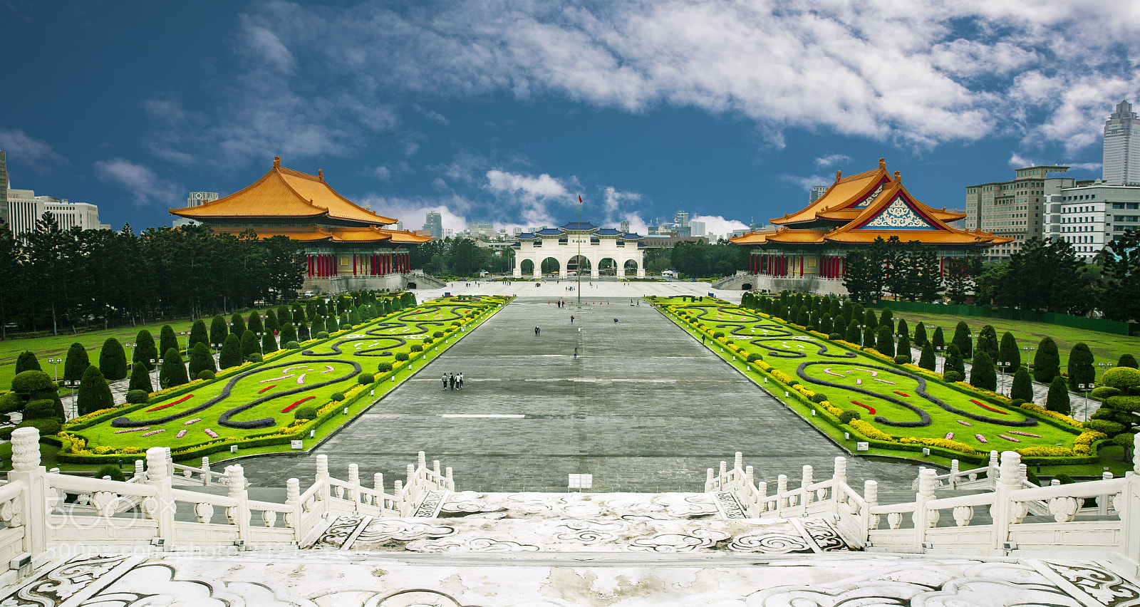 Canon EOS 5D sample photo. Chiang kai shek memorial photography