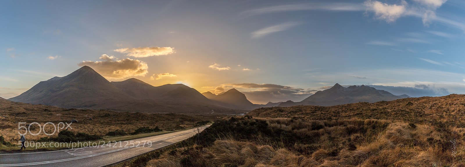 Canon EOS 6D Mark II sample photo. Road to the sun photography