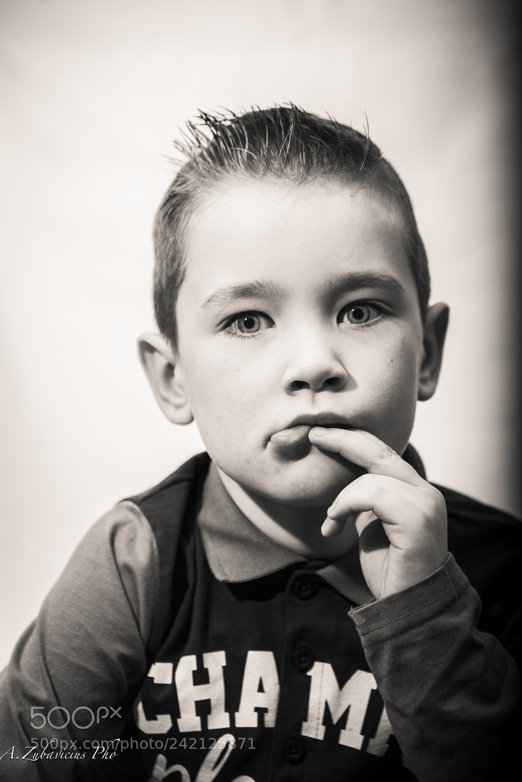 Nikon D810 sample photo. Strange looking boy photography