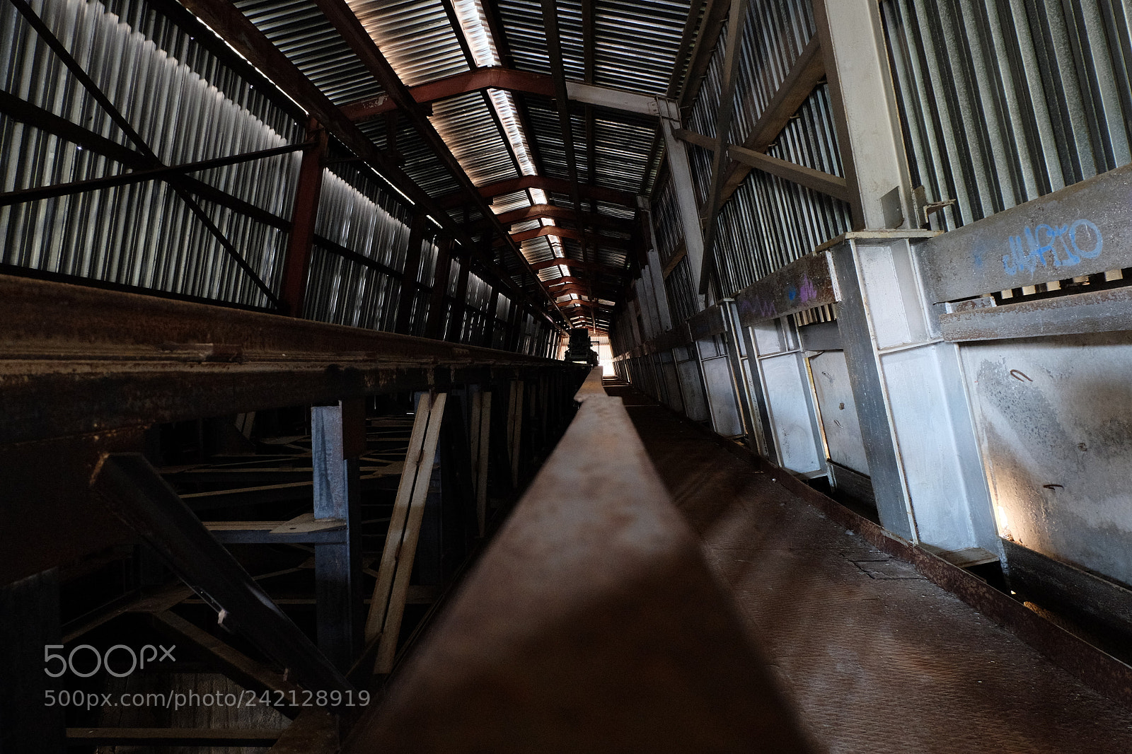 Fujifilm X-M1 sample photo. Old factory photography