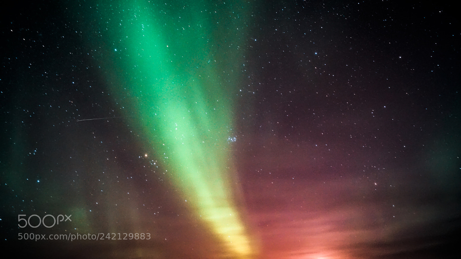 Sony SLT-A68 sample photo. Aurora collides with the photography