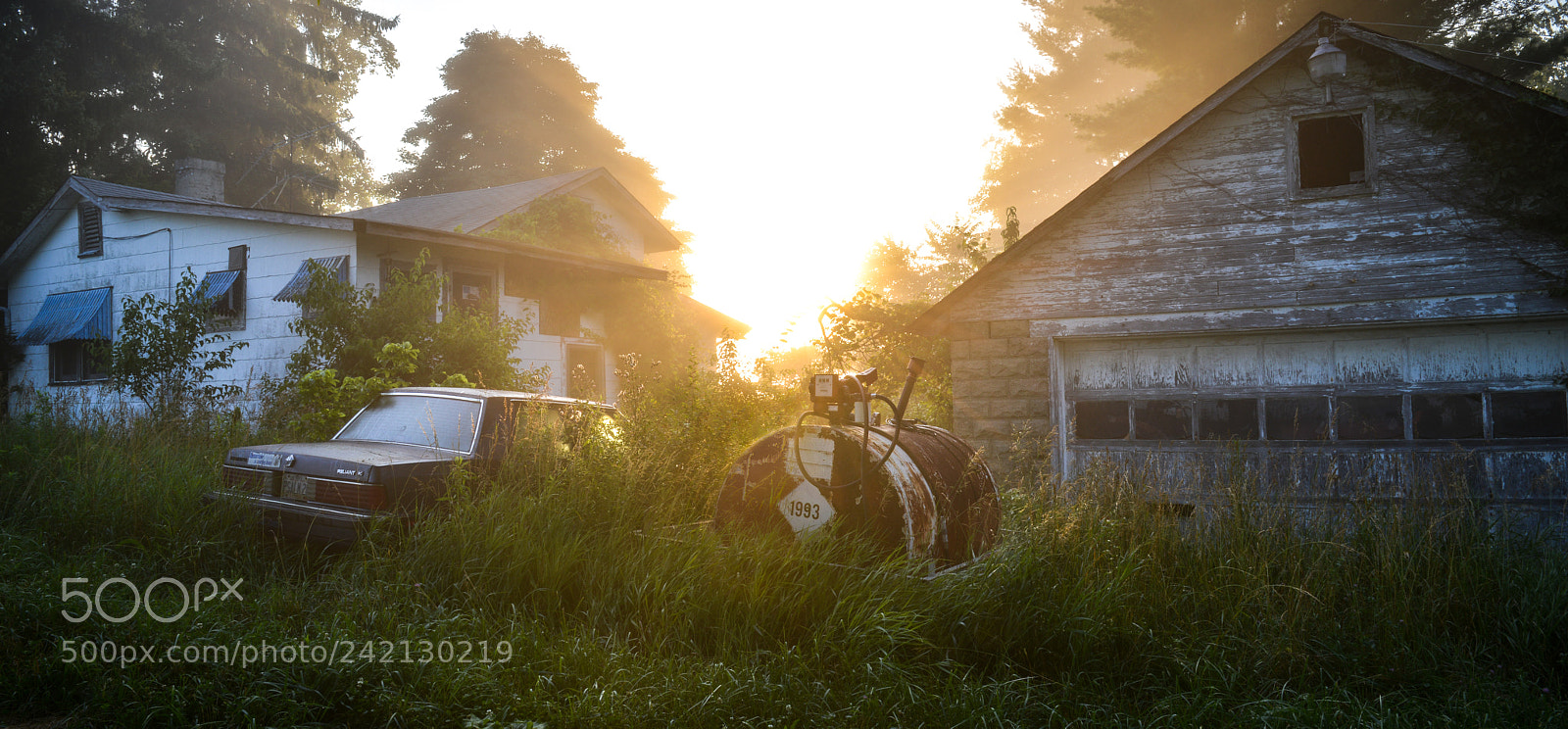 Nikon D800 sample photo. Rundown photography
