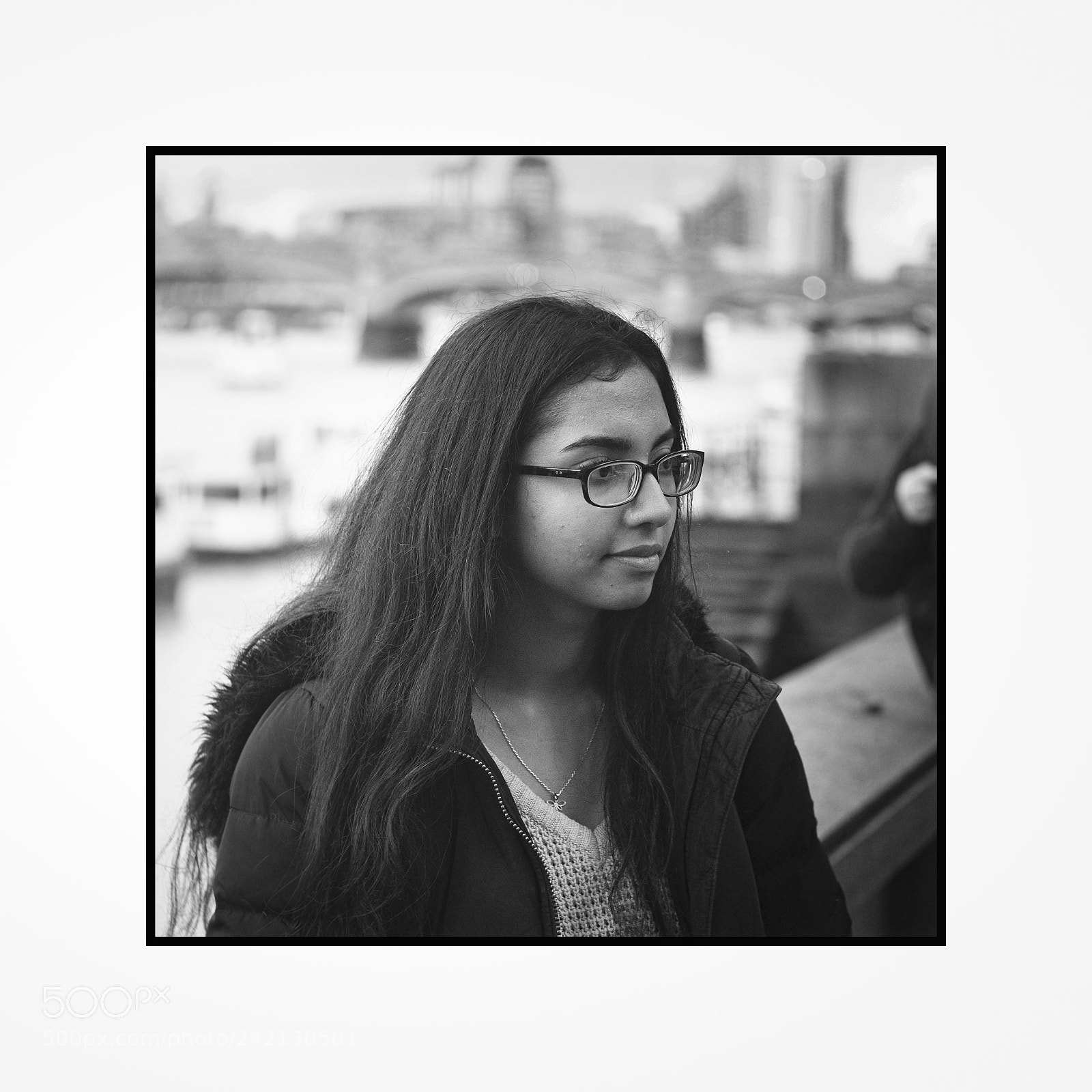 Fujifilm X-E1 sample photo. Young tourist, embankment photography