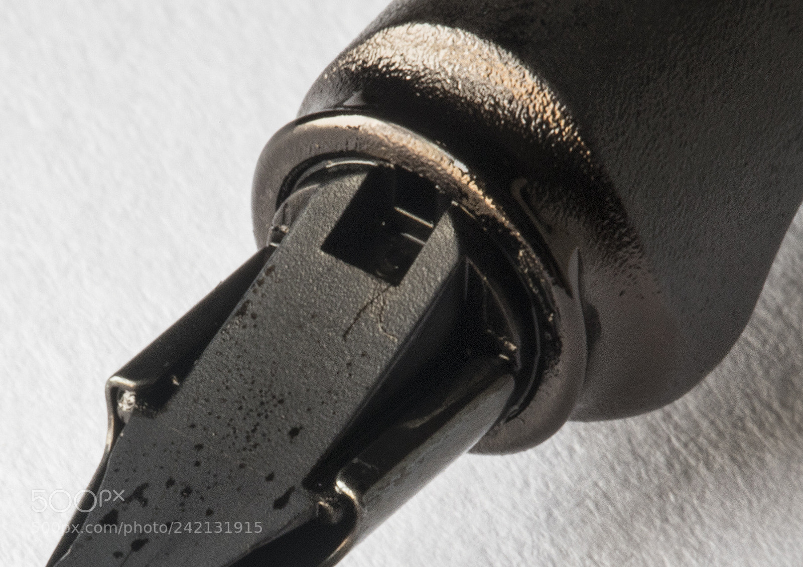 Canon EOS 6D Mark II sample photo. Macro look at stuff photography