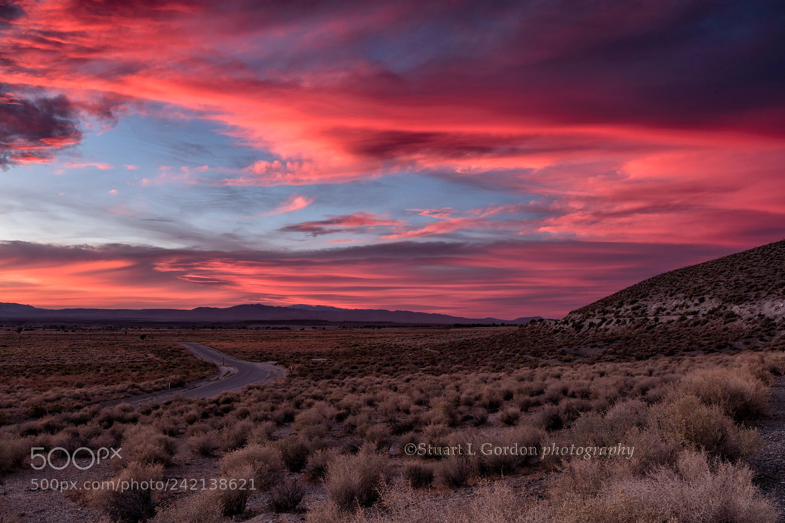 Canon EOS 5DS R sample photo. Sunset over the owens photography