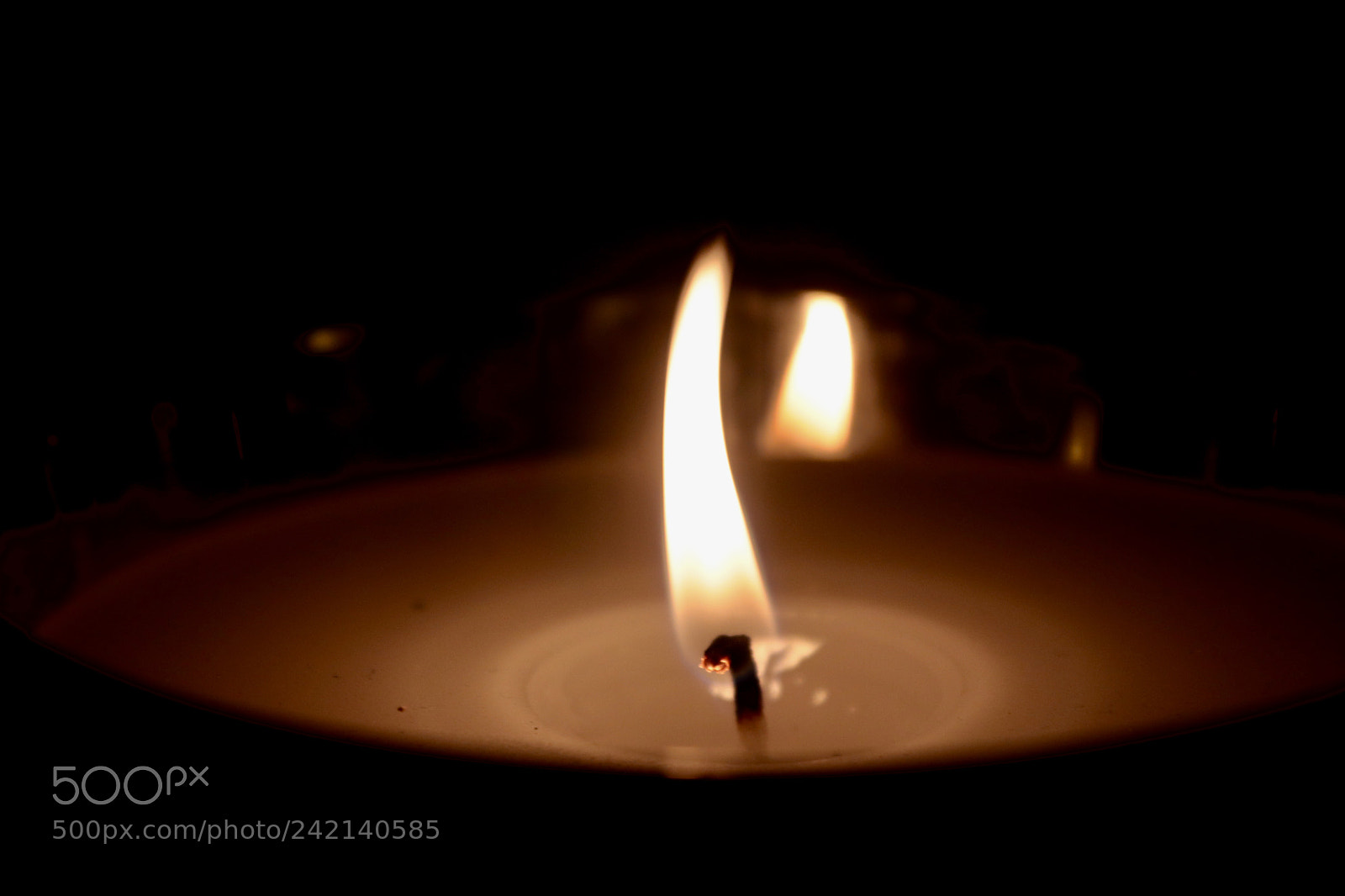 Canon EOS 800D (EOS Rebel T7i / EOS Kiss X9i) sample photo. Flame photography