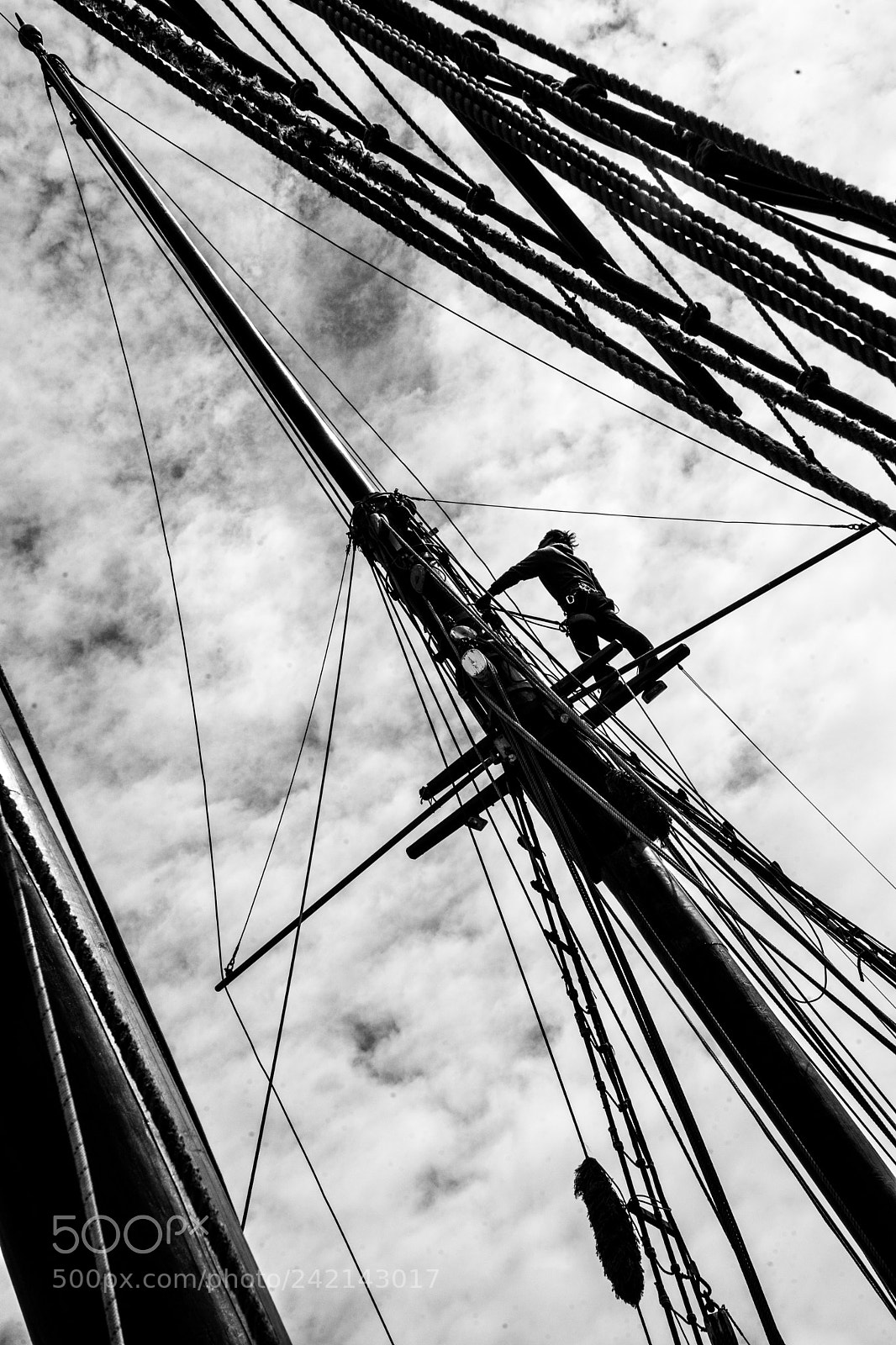 Sony a7 sample photo. Top mast operation photography
