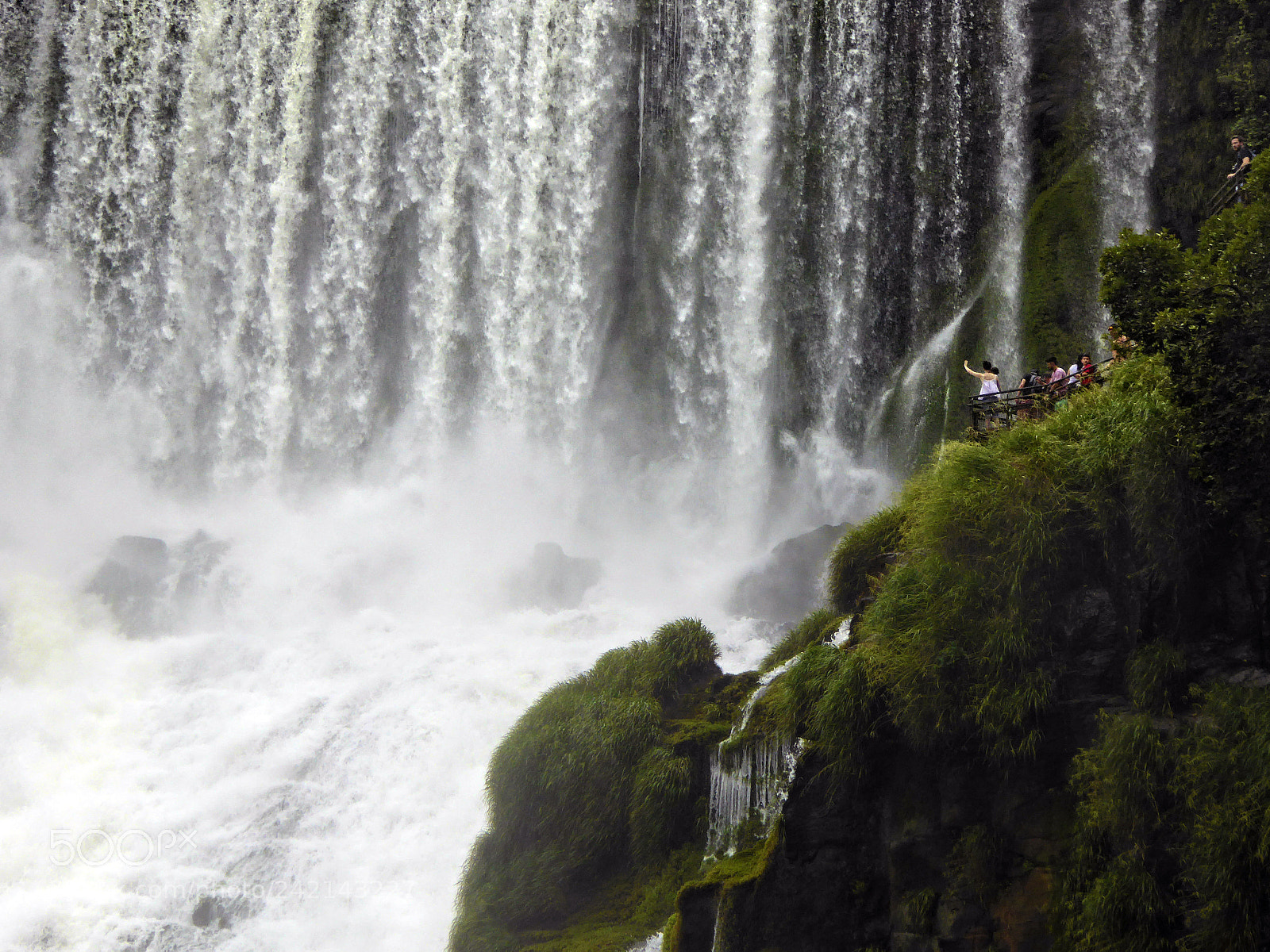 Panasonic Lumix DMC-ZS40 (Lumix DMC-TZ60) sample photo. Iguazú viewpoint photography