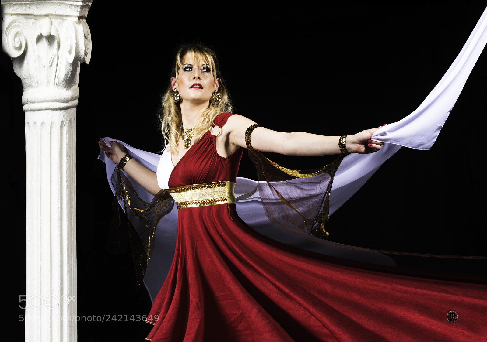Nikon D500 sample photo. Robe et voile photography