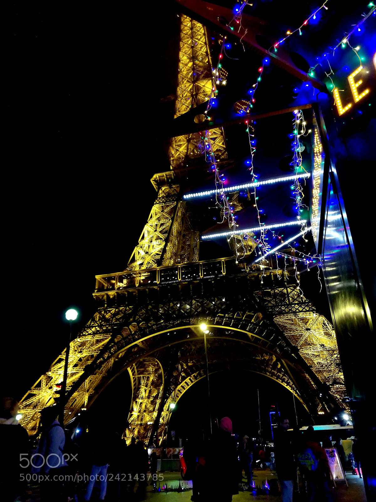 Samsung Galaxy S8 sample photo. Parisian nights photography