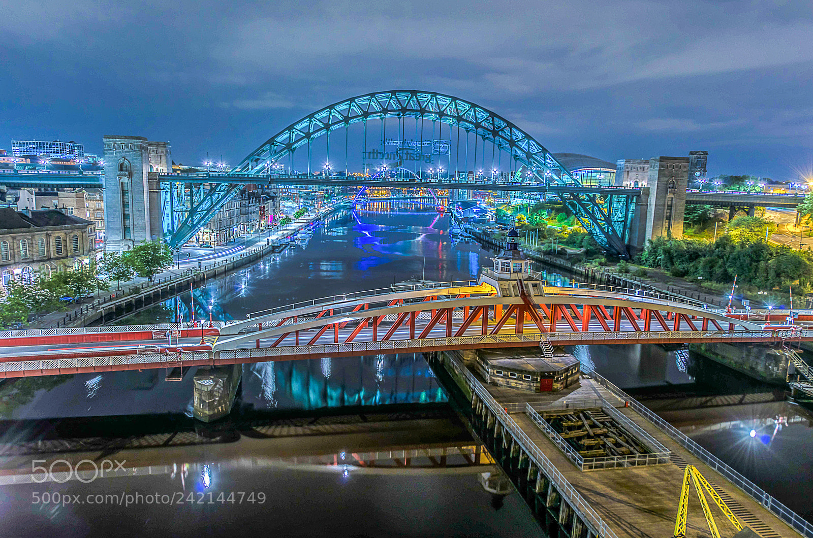 Nikon D800 sample photo. Newcastle quayside photography