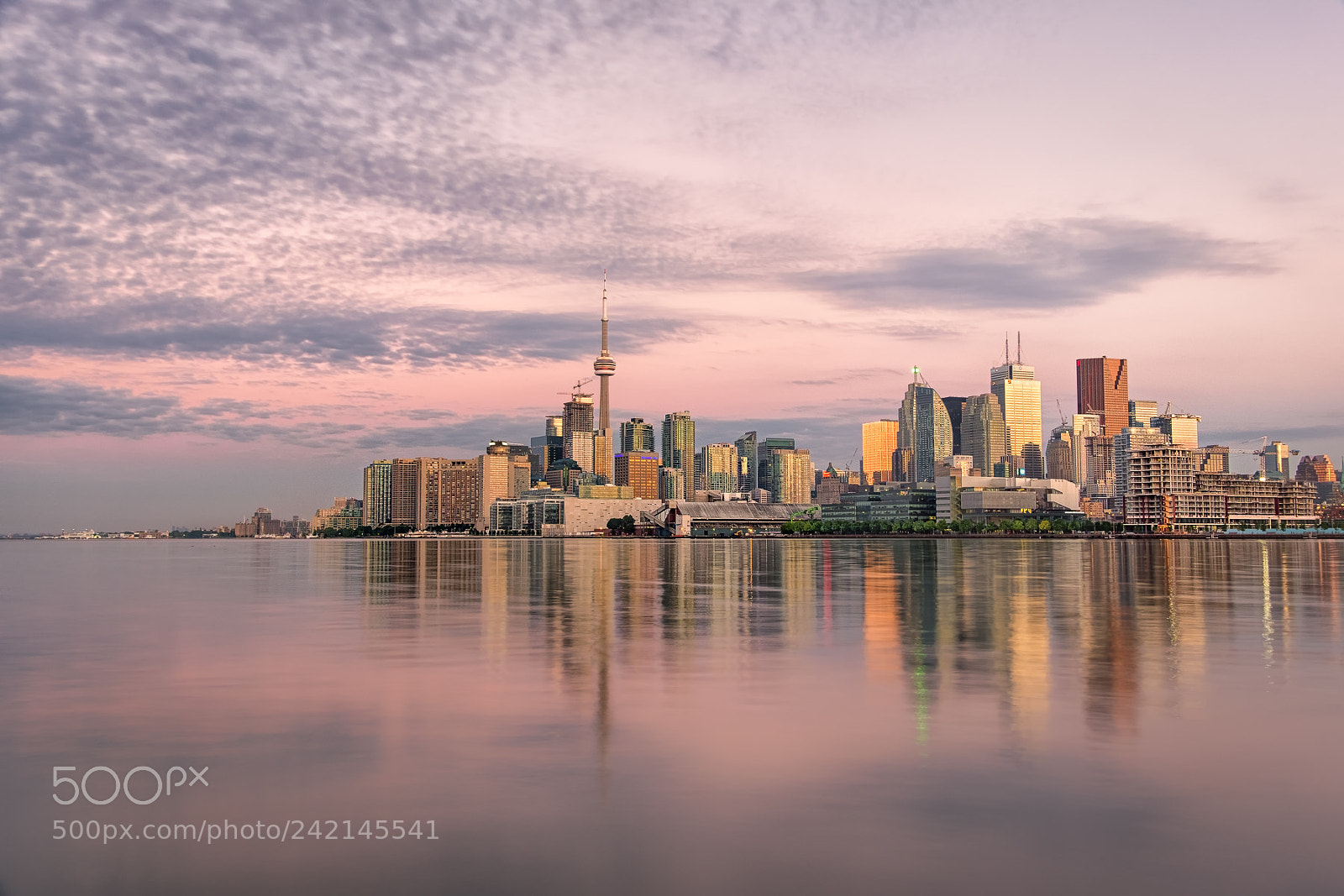 Fujifilm X-T1 sample photo. Pink dawn in toronto photography