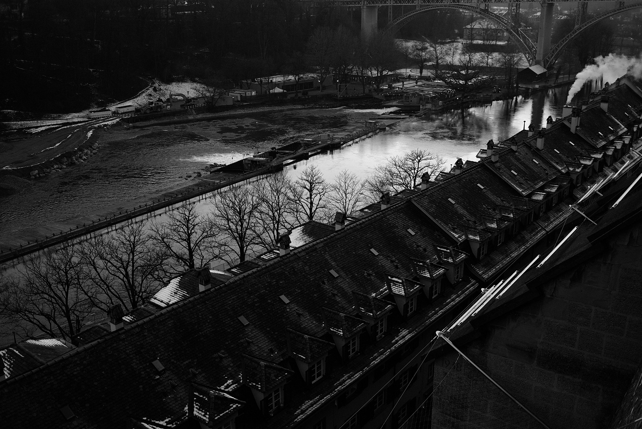 Leica X1 sample photo. Aare river photography