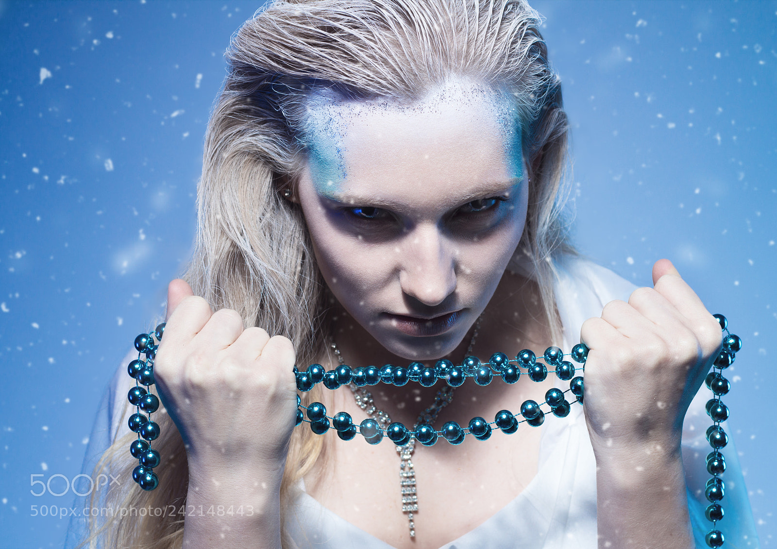 Canon EOS 1300D (EOS Rebel T6 / EOS Kiss X80) sample photo. Ice queen three photography