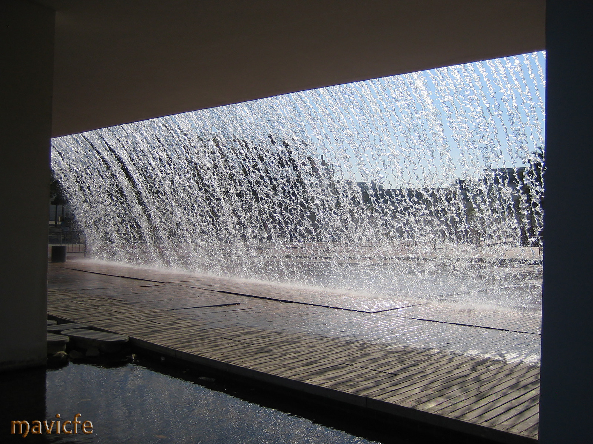 Canon DIGITAL IXUS 40 sample photo. Waterfall lisbon oceanarium photography