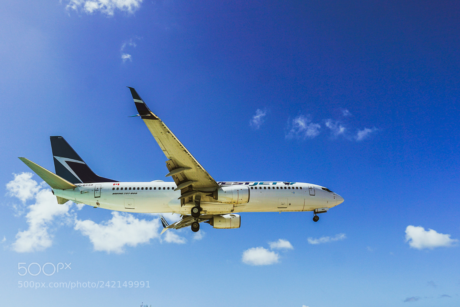 Sony a6300 sample photo. Landing photography