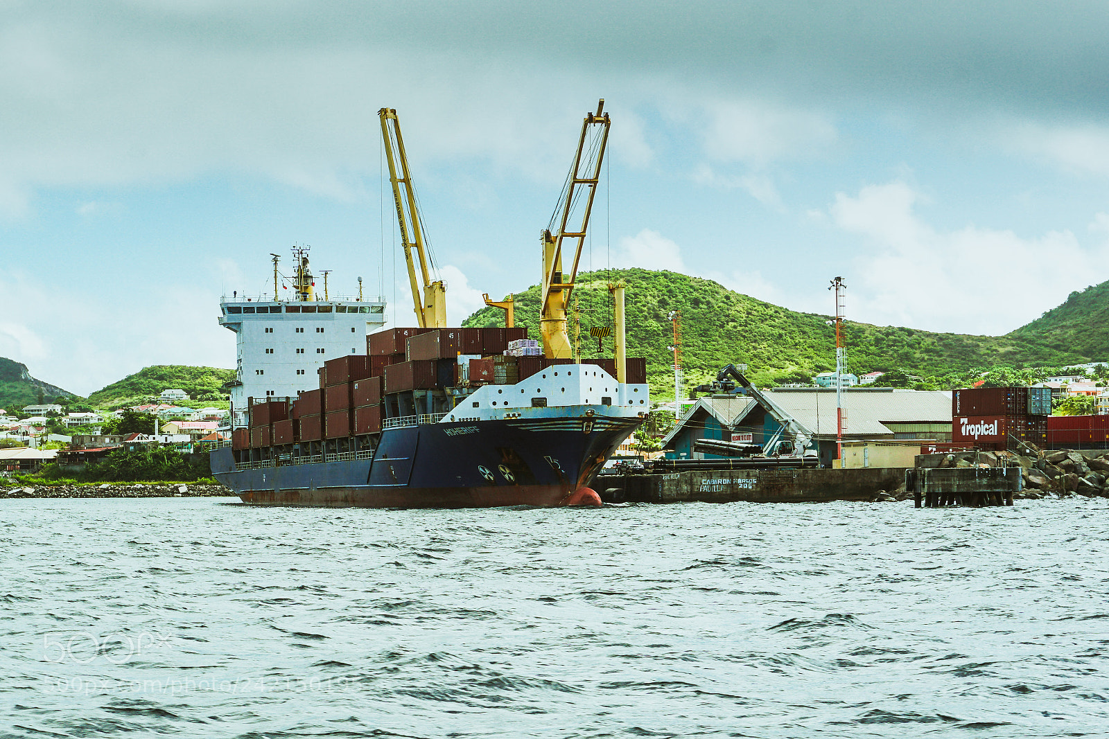 Sony a6300 sample photo. Big ship photography