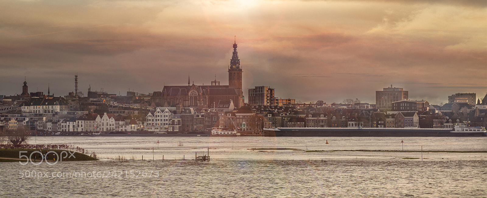 Nikon D600 sample photo. View on city of photography