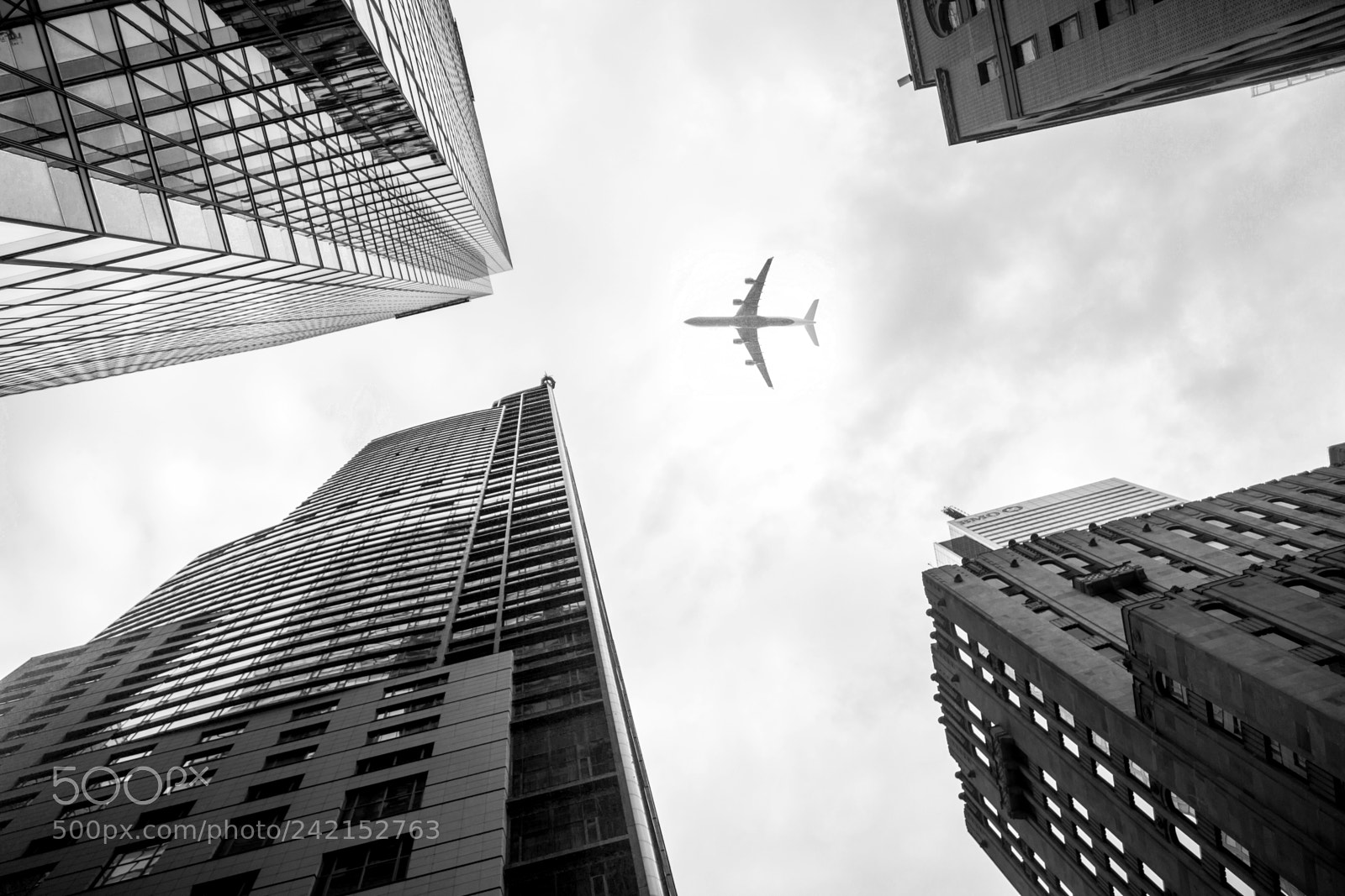 Canon EOS 60D sample photo. Flying over the city photography