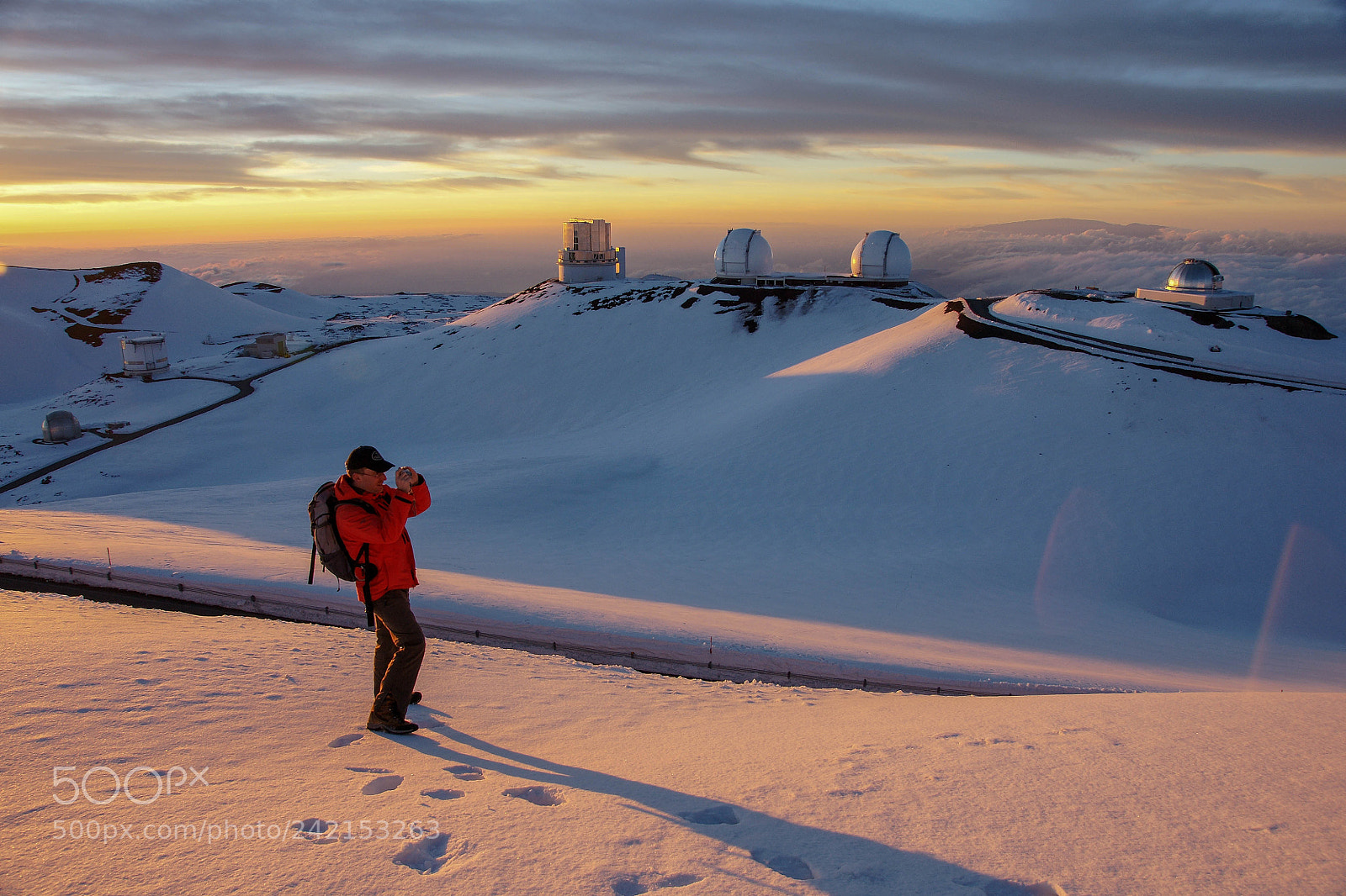 Sony Alpha DSLR-A700 sample photo. Perfect sunset with snow photography