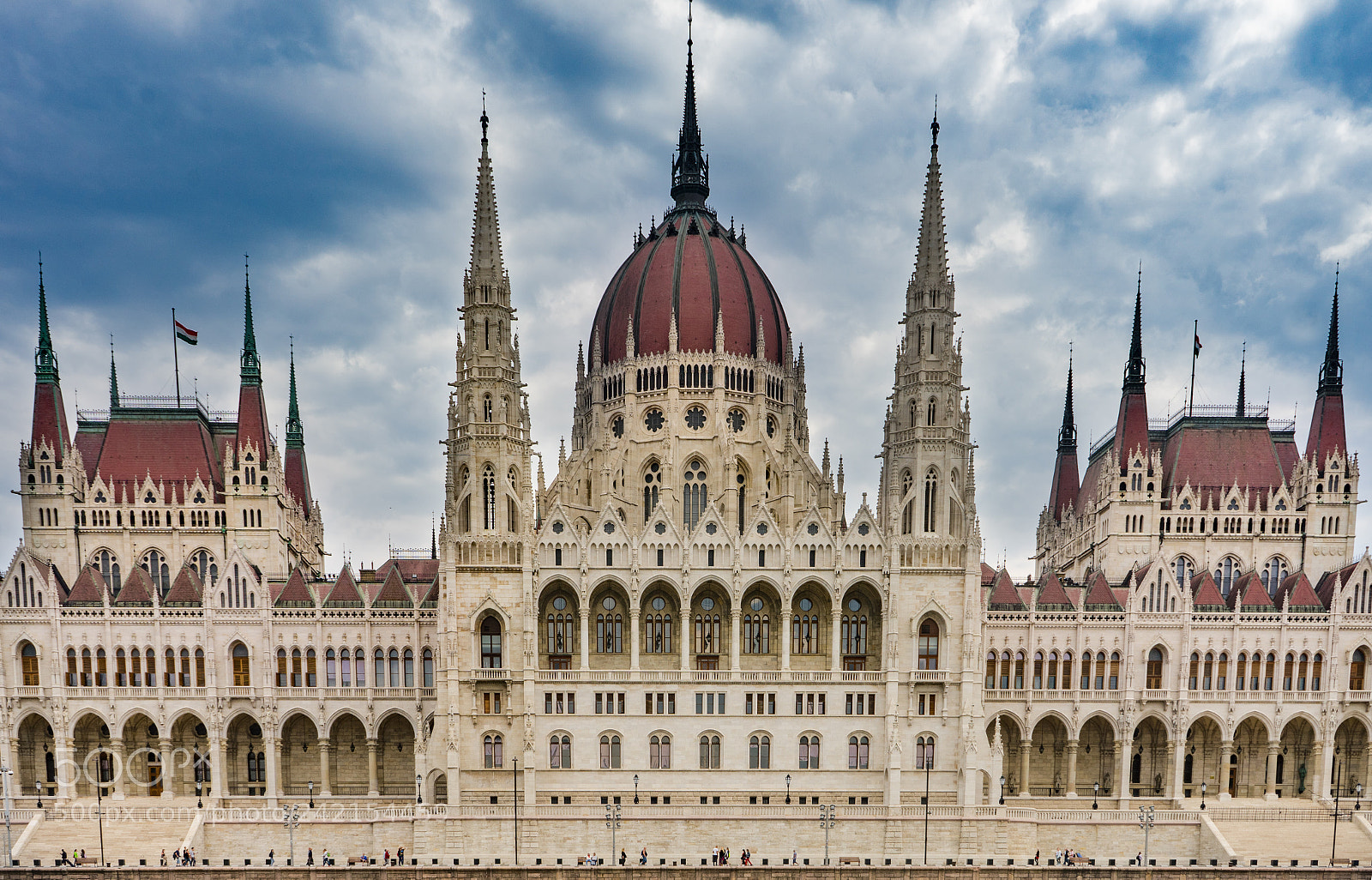 Sony a7 sample photo. Budapest - hungarian parliment photography