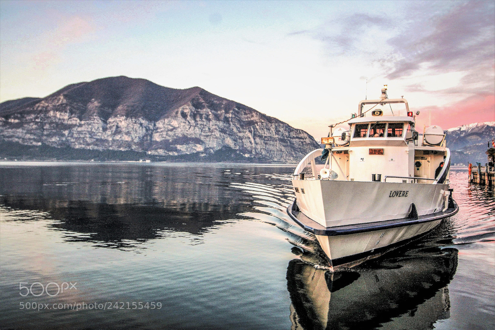 Canon EOS 1200D (EOS Rebel T5 / EOS Kiss X70 / EOS Hi) sample photo. Iseo lake photography