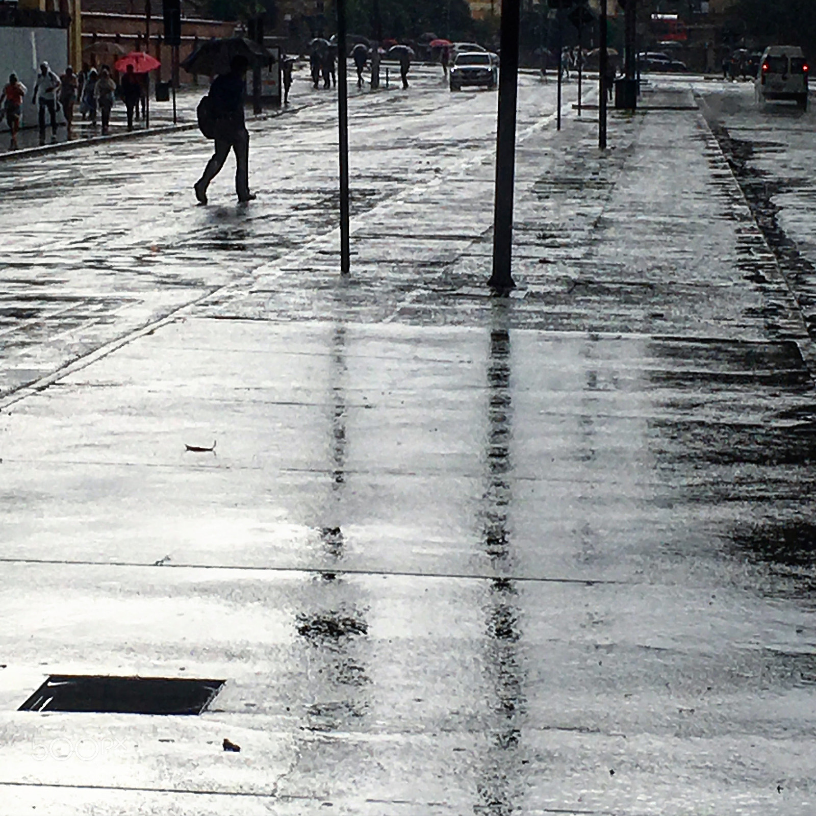 Apple iPhone SE sample photo. Rainy day  photography