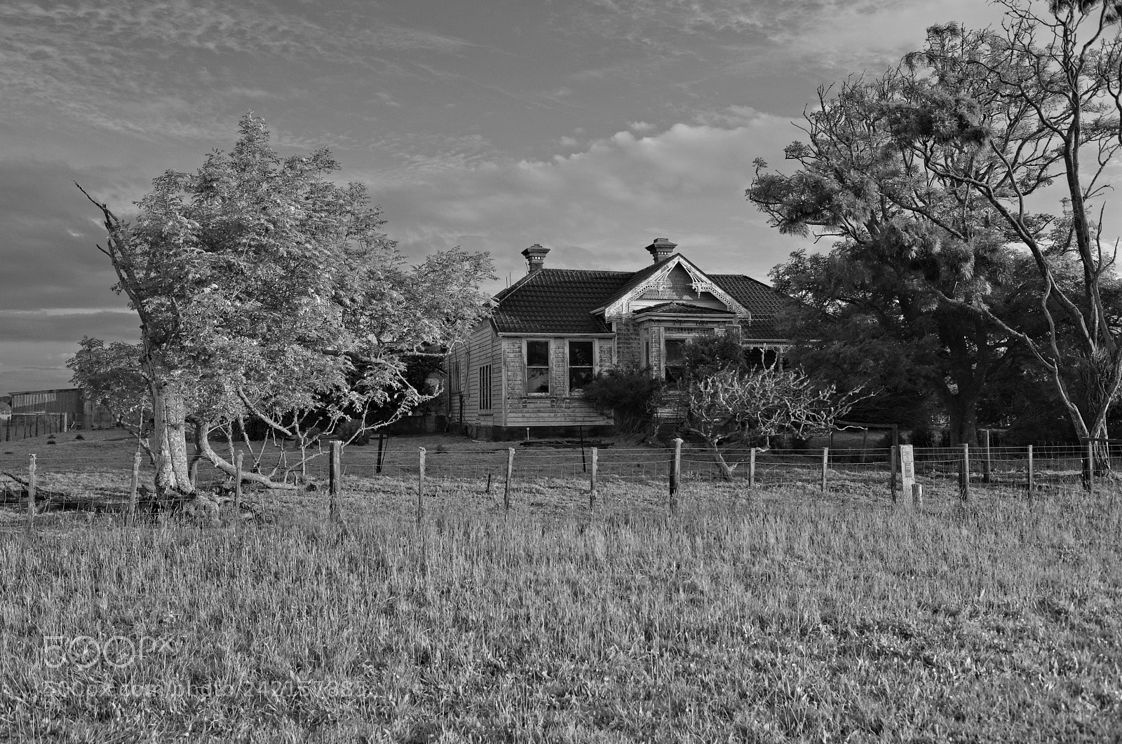 Nikon D700 sample photo. Abandoned house, eltham photography