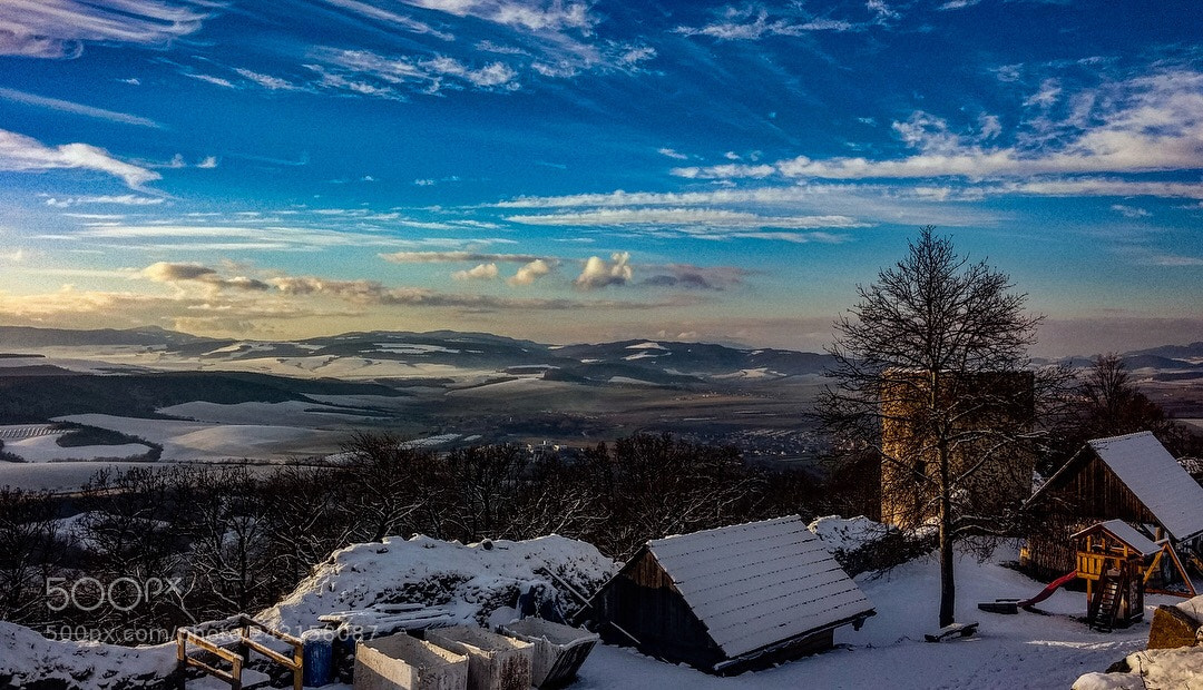 LG G2 sample photo. Šariš castle photography