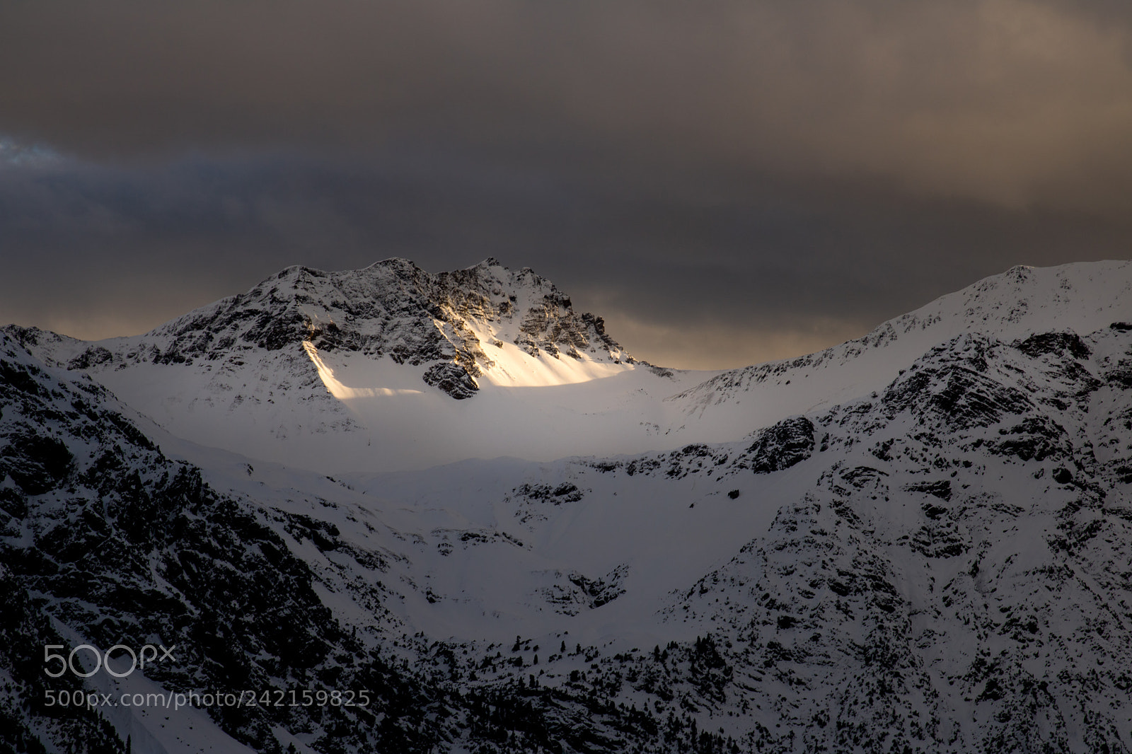 Canon EOS 760D (EOS Rebel T6s / EOS 8000D) sample photo. Glowing alps photography