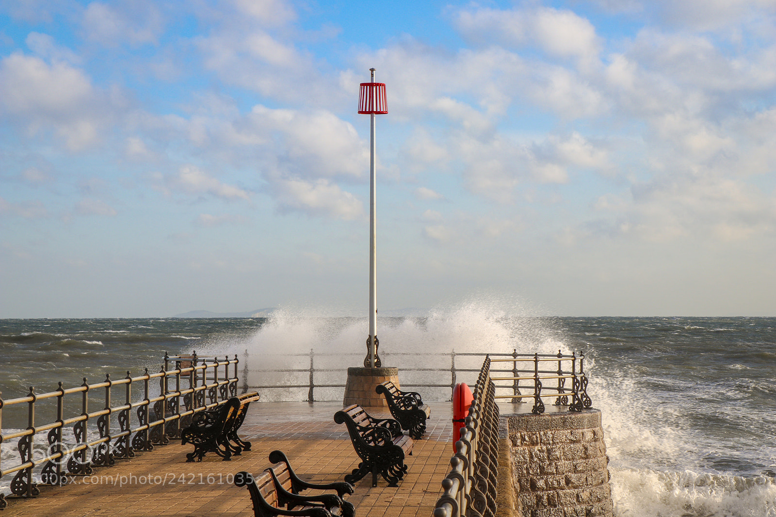 Canon EOS 77D (EOS 9000D / EOS 770D) sample photo. Waves crashing on pier photography