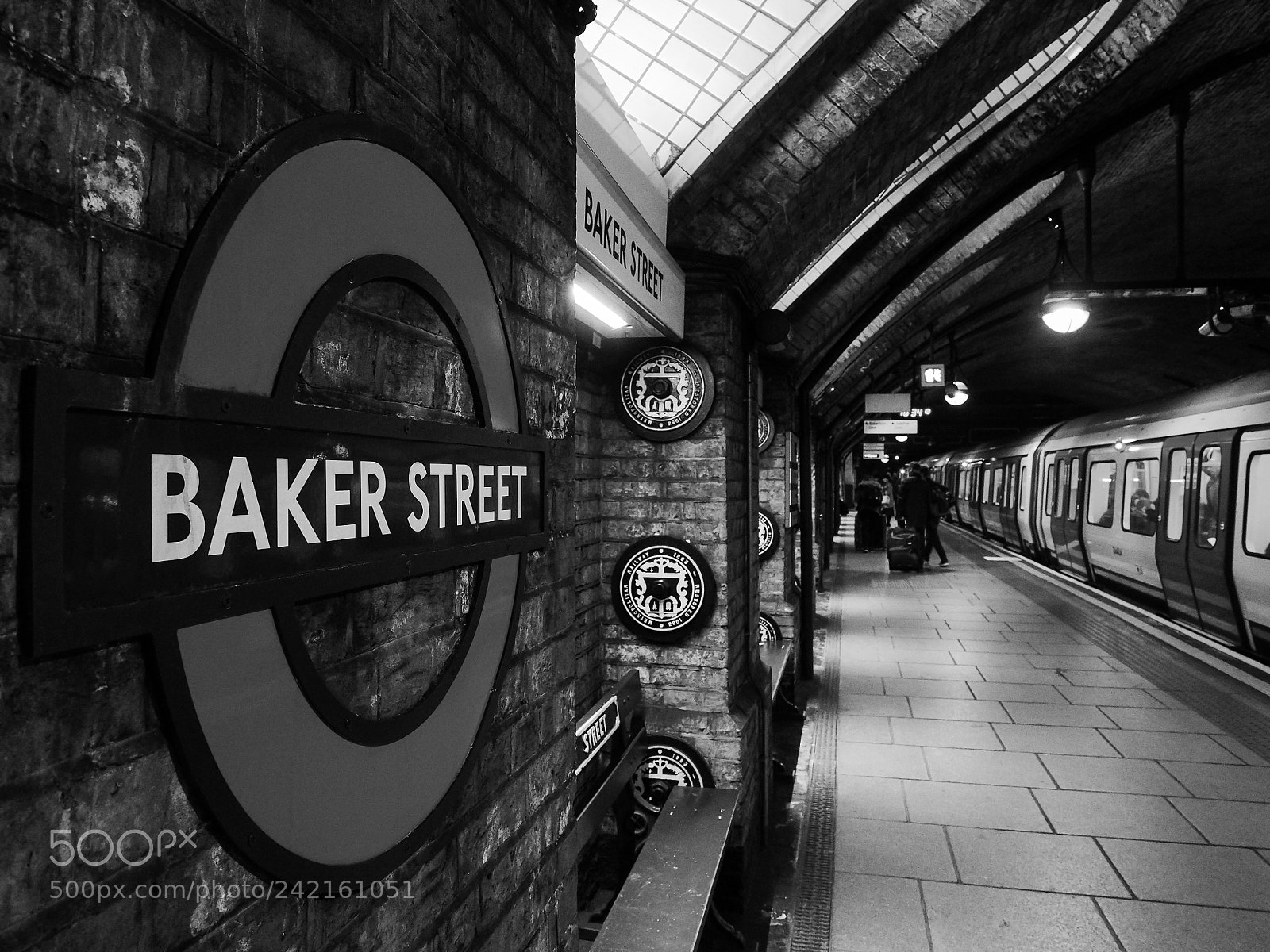 Olympus OM-D E-M5 II sample photo. Baker street photography