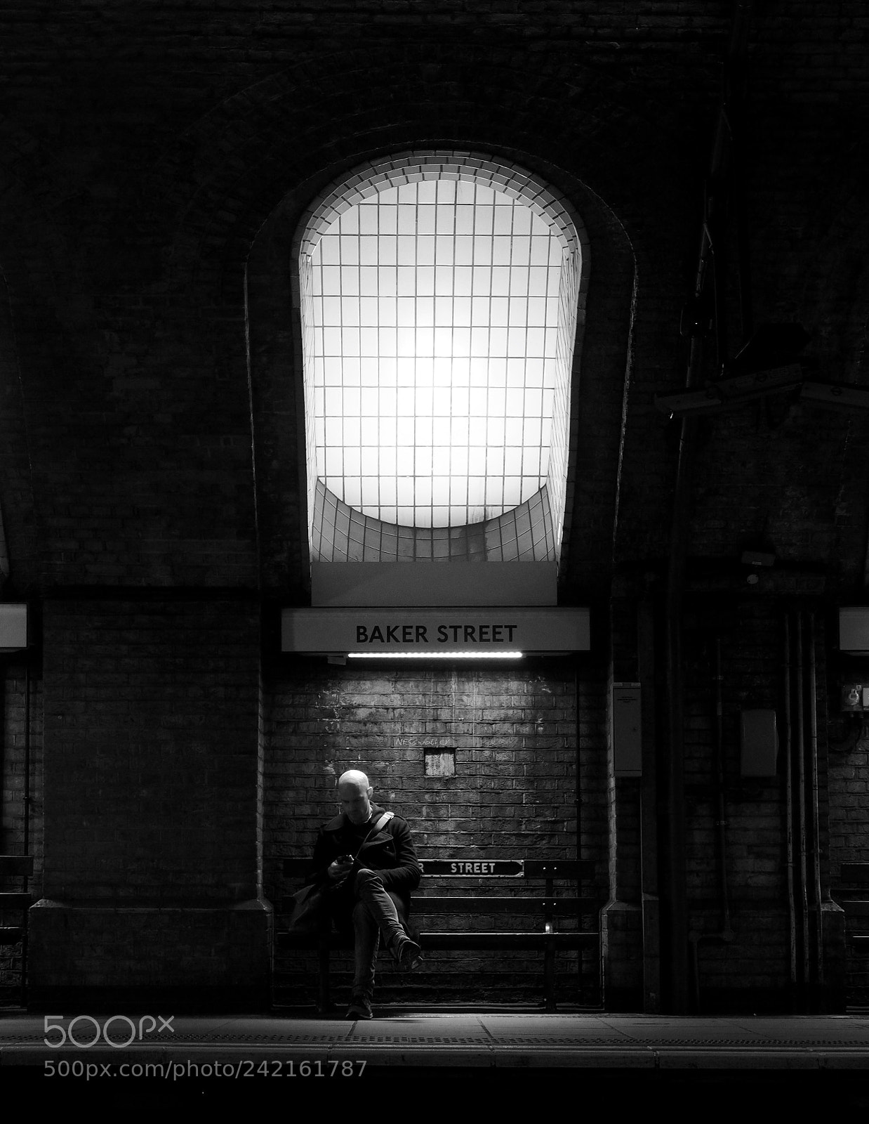 Olympus OM-D E-M5 II sample photo. Waiting... photography