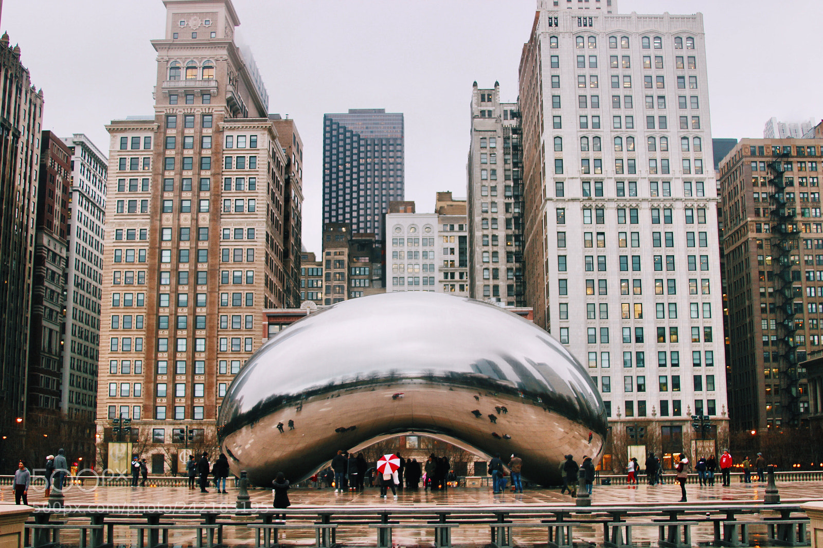 Canon EOS 600D (Rebel EOS T3i / EOS Kiss X5) sample photo. City vibes in chicago photography