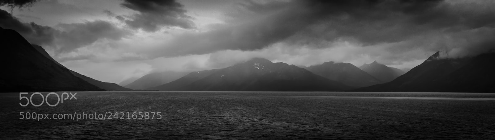 Canon EOS 1100D (EOS Rebel T3 / EOS Kiss X50) sample photo. Stormy skies photography