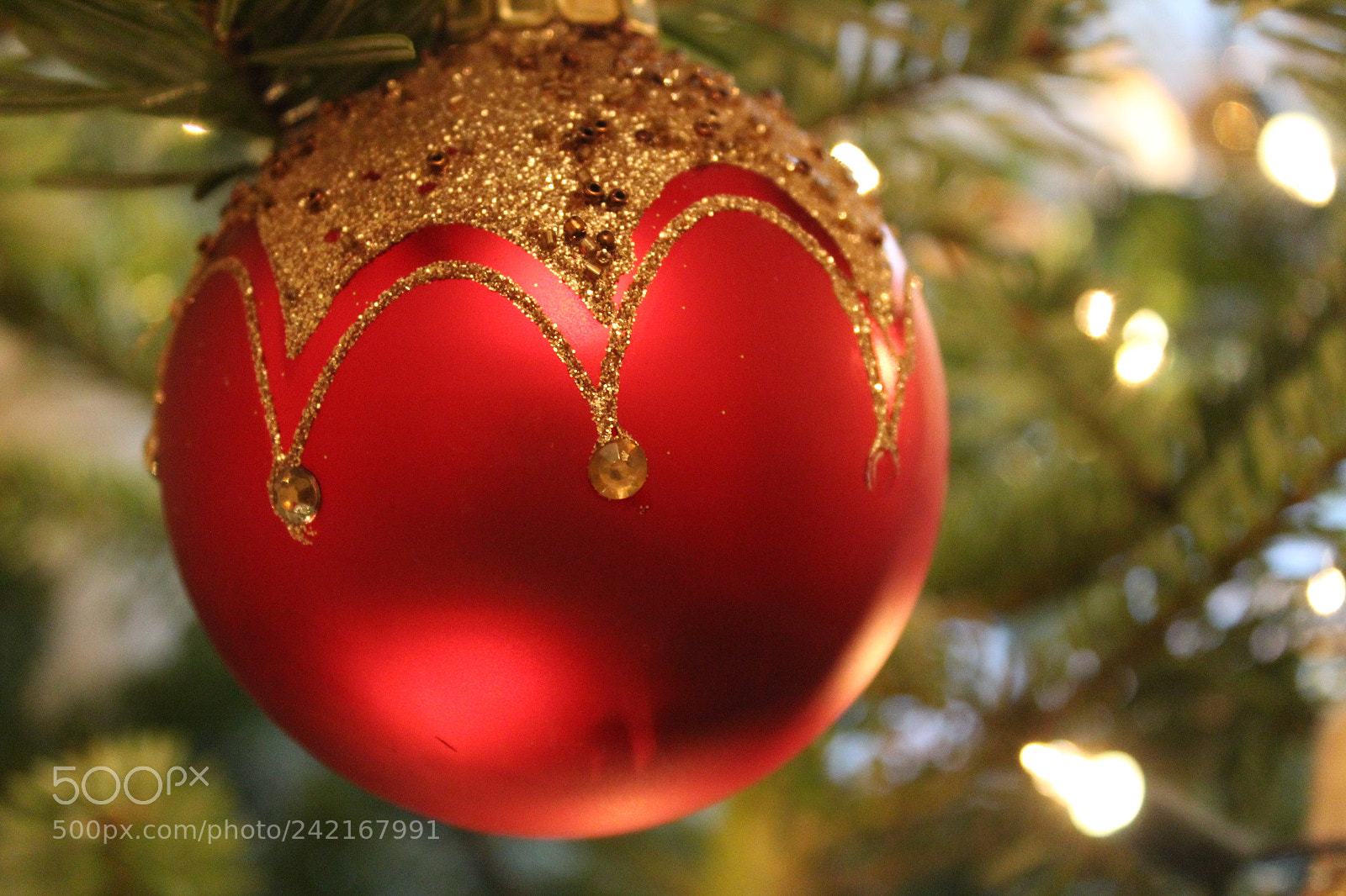 Canon EF-S 18-55mm F3.5-5.6 III sample photo. Christmas decoration photography