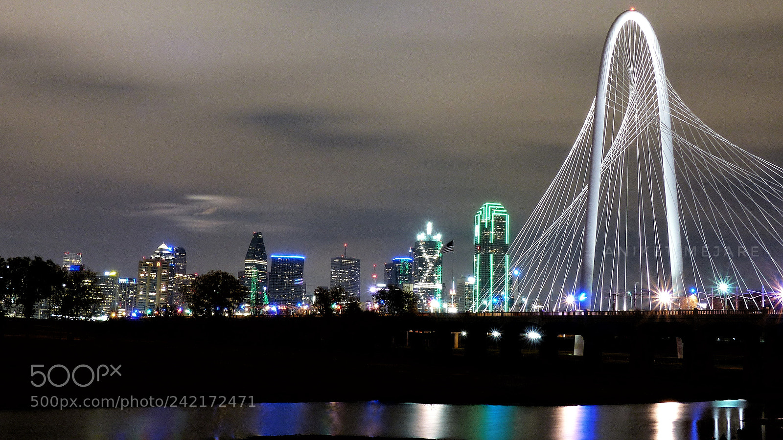 Panasonic Lumix DMC-FZ200 sample photo. Dallas downtown photography