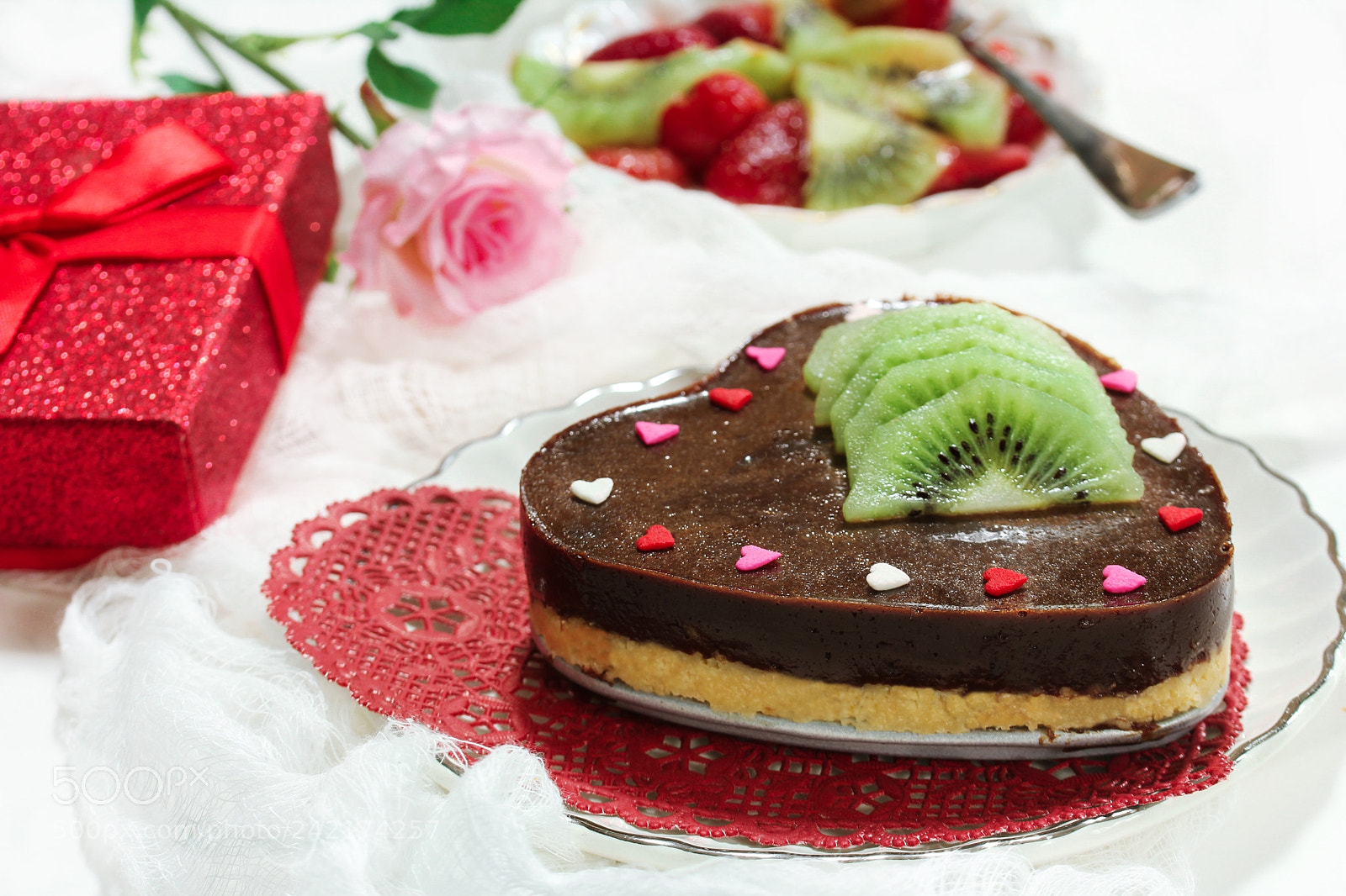 Canon EOS 60D sample photo. Homemade valentine heart shaped photography