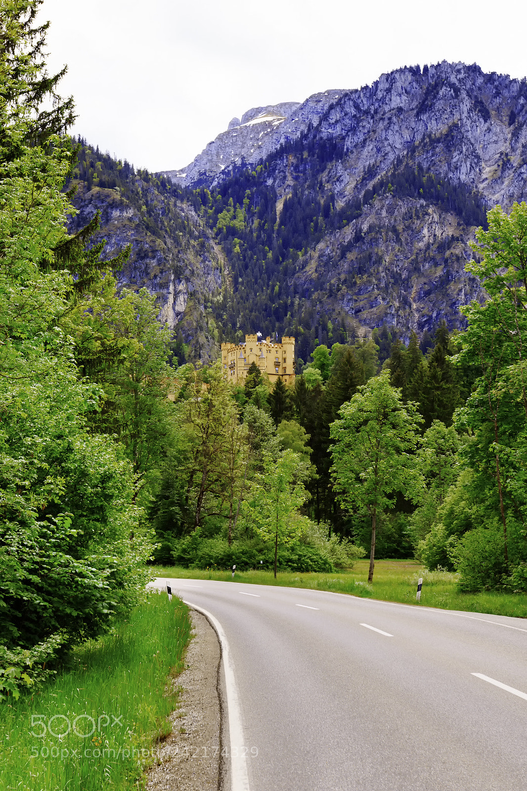 Canon EOS 7D Mark II sample photo. Neuschwanstein castle in bavarian photography