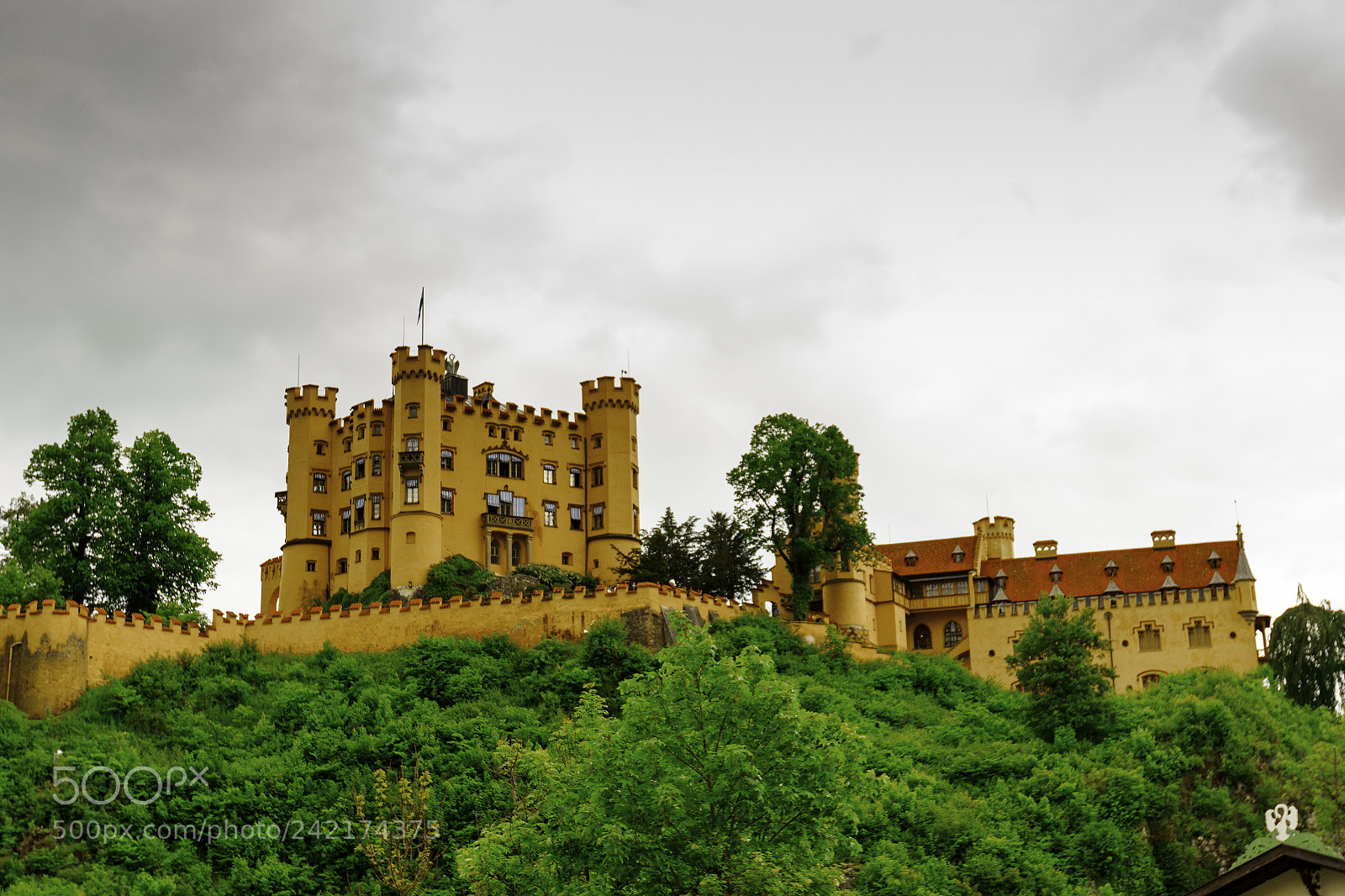 Canon EOS 7D Mark II sample photo. Neuschwanstein castle in bavarian photography