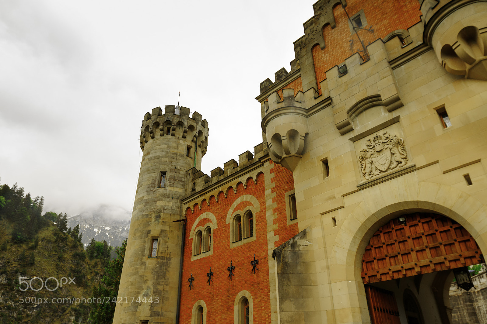 Canon EOS 7D Mark II sample photo. Neuschwanstein castle in bavarian photography