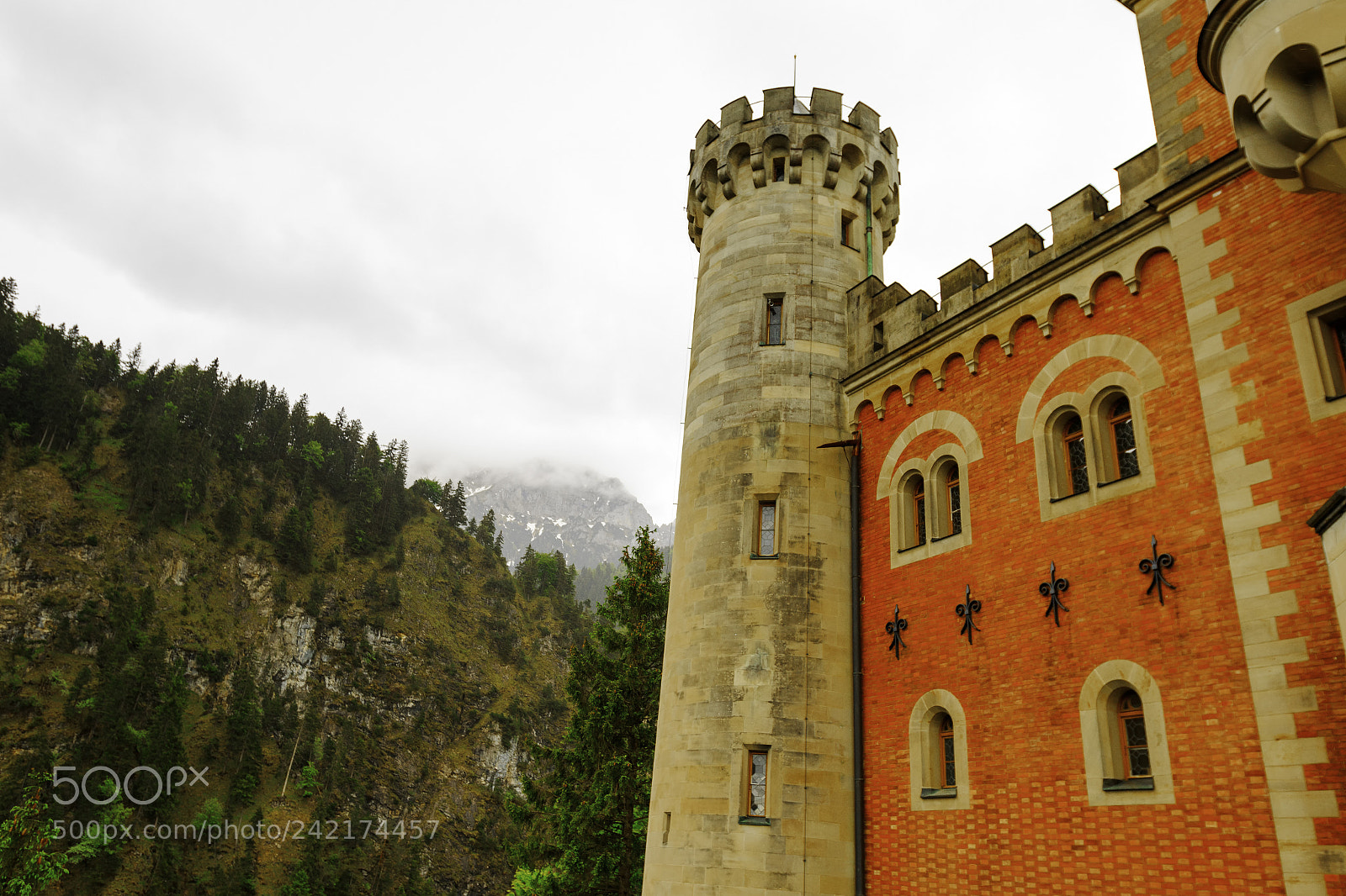 Canon EOS 7D Mark II sample photo. Neuschwanstein castle in bavarian photography