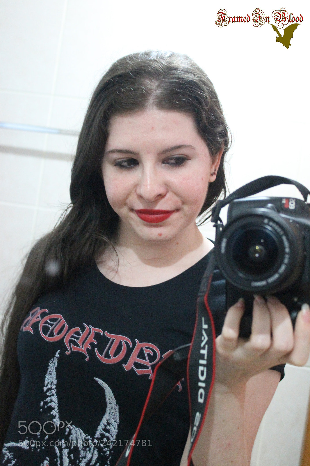 Canon EOS 1100D (EOS Rebel T3 / EOS Kiss X50) sample photo. Selfie. photography