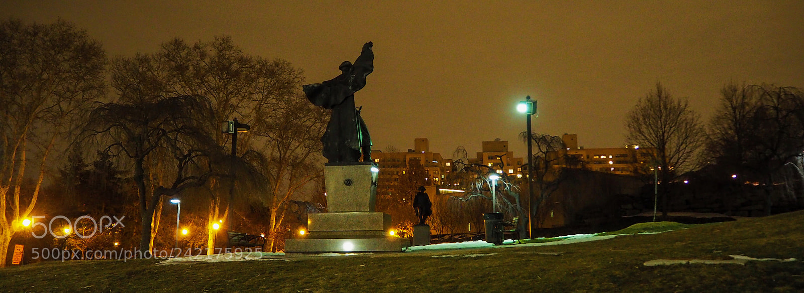 Olympus OM-D E-M10 II sample photo. When no one else photography