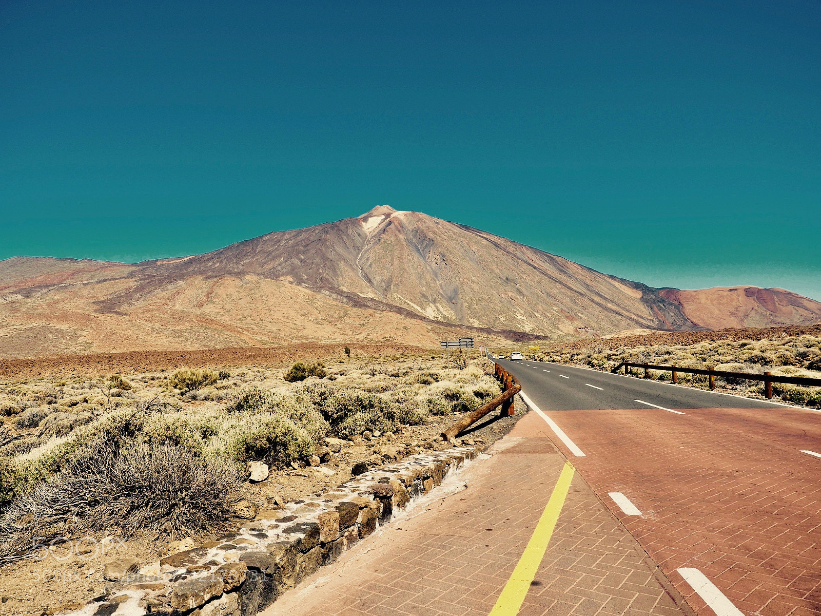 Olympus OM-D E-M5 II sample photo. El teide photography