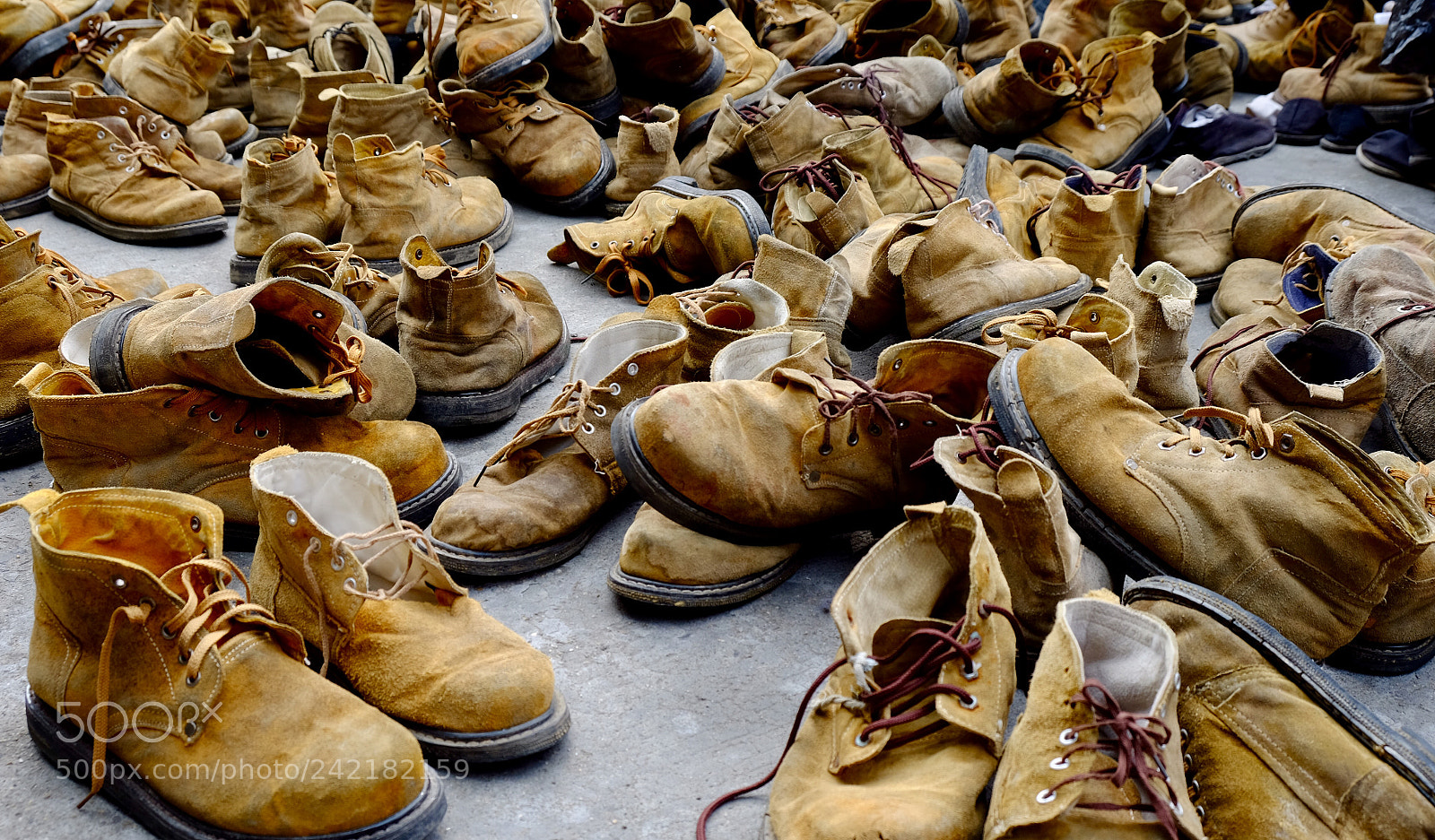Fujifilm X-T10 sample photo. Old war boots photography