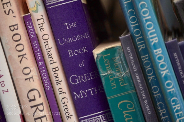 Canon EOS 700D (EOS Rebel T5i / EOS Kiss X7i) sample photo. Books 'n stuff photography